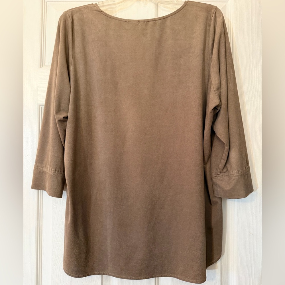 New Directions Suede Top tan size XL - Picture 3 of 10
